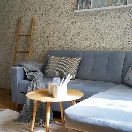 Apartmán Romanticky Apartman U Centra Prahy *